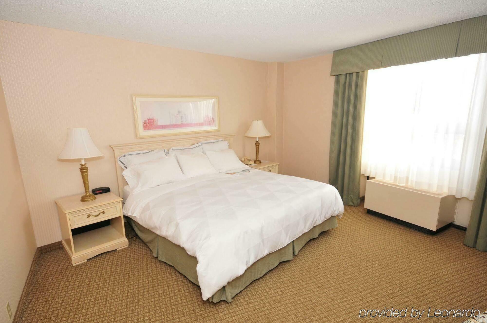 Radisson Hotel Duluth-Harborview Экстерьер фото