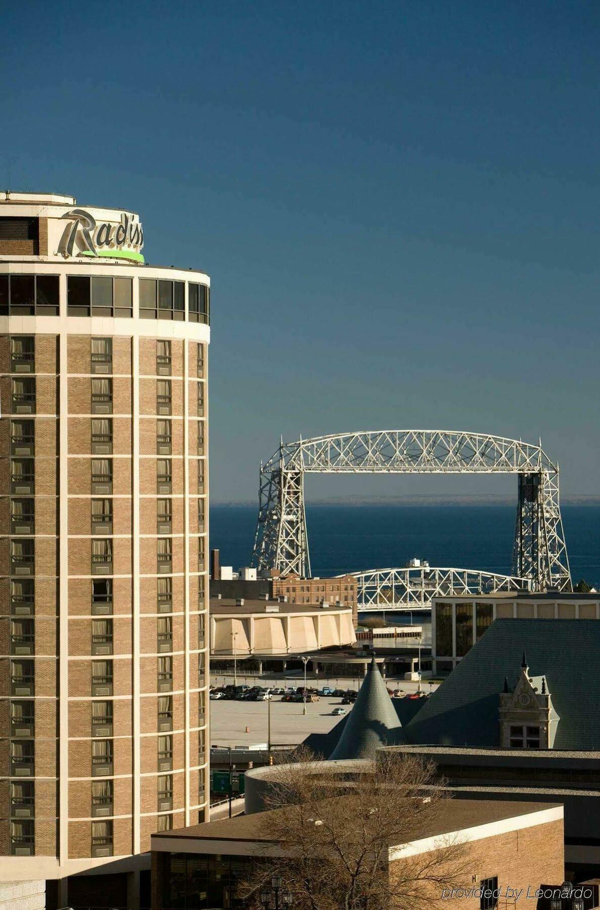 Radisson Hotel Duluth-Harborview Экстерьер фото