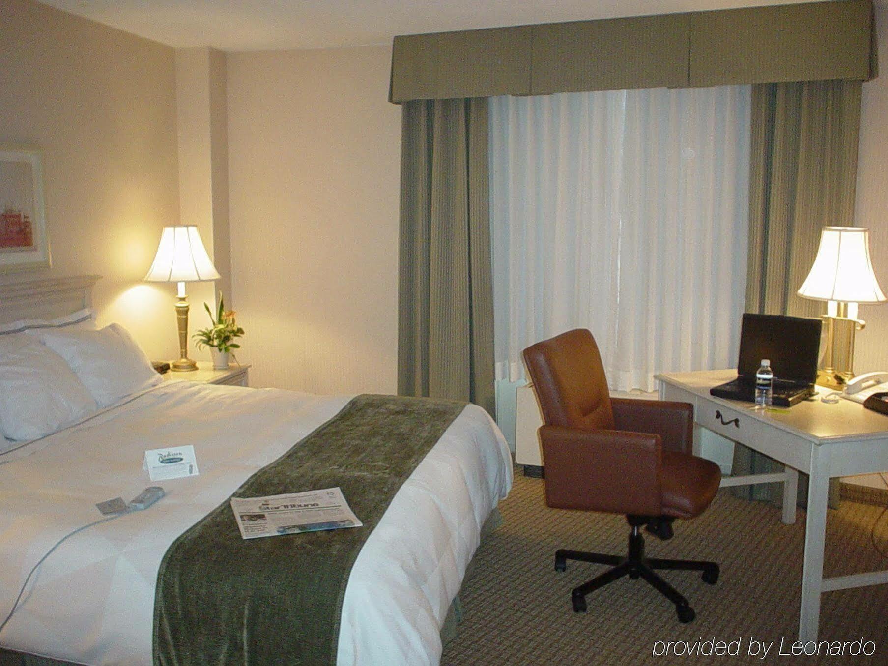 Radisson Hotel Duluth-Harborview Экстерьер фото